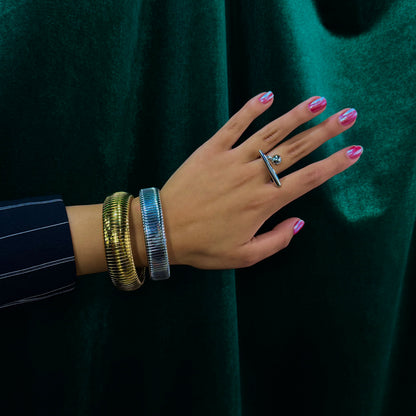 Galactic Twist Anillo