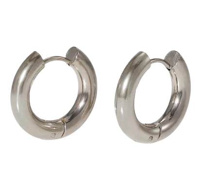 Lunar Orbit Aretes